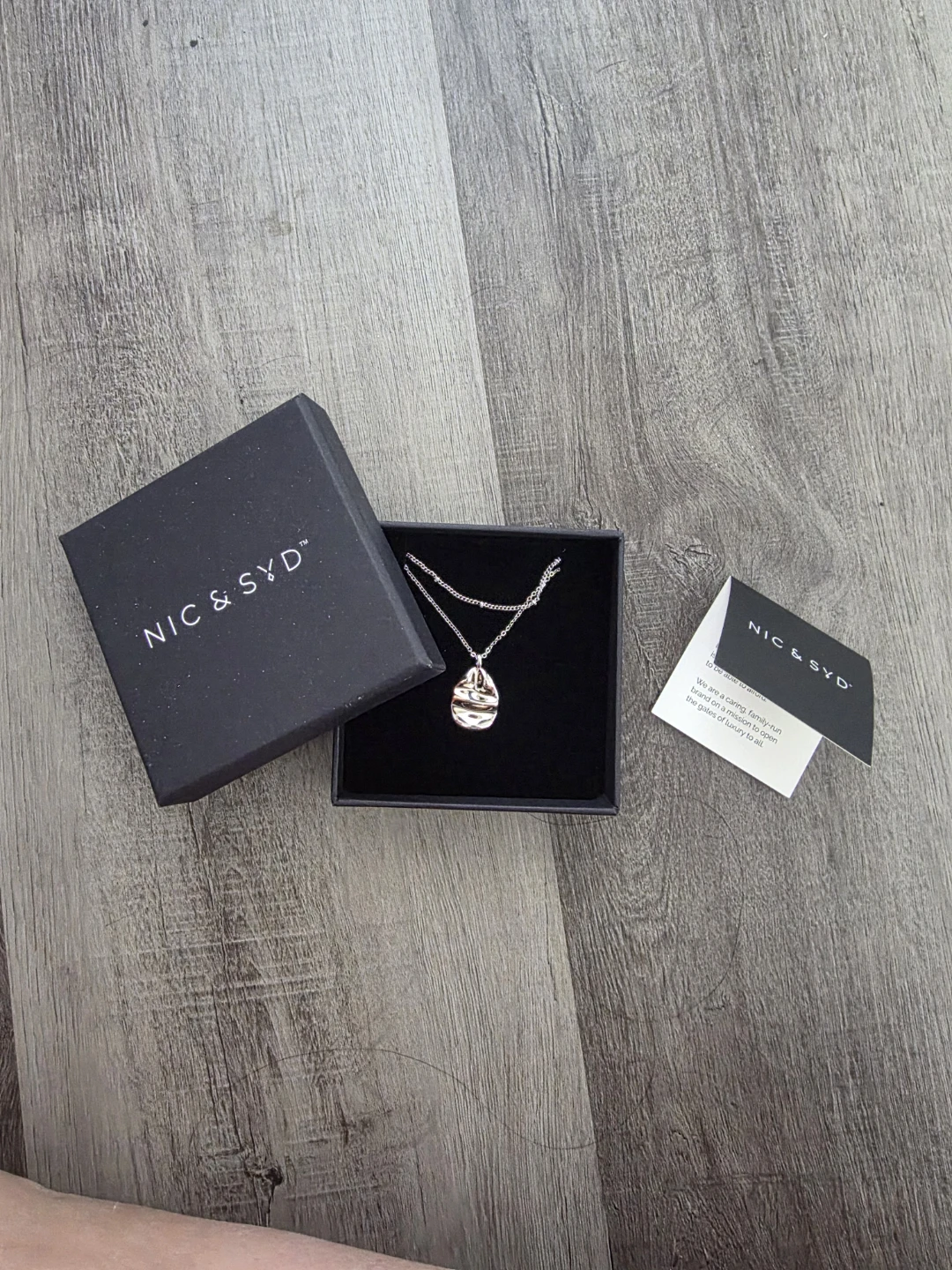 NIC & SYD Necklace and Earrings Set
