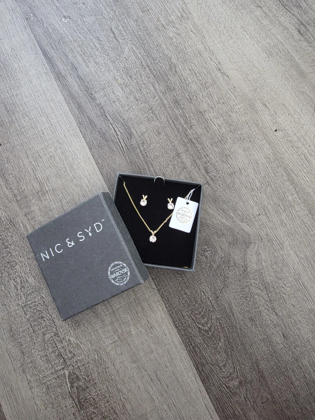 NIC & SYD Necklace and Earrings Set - photo 2