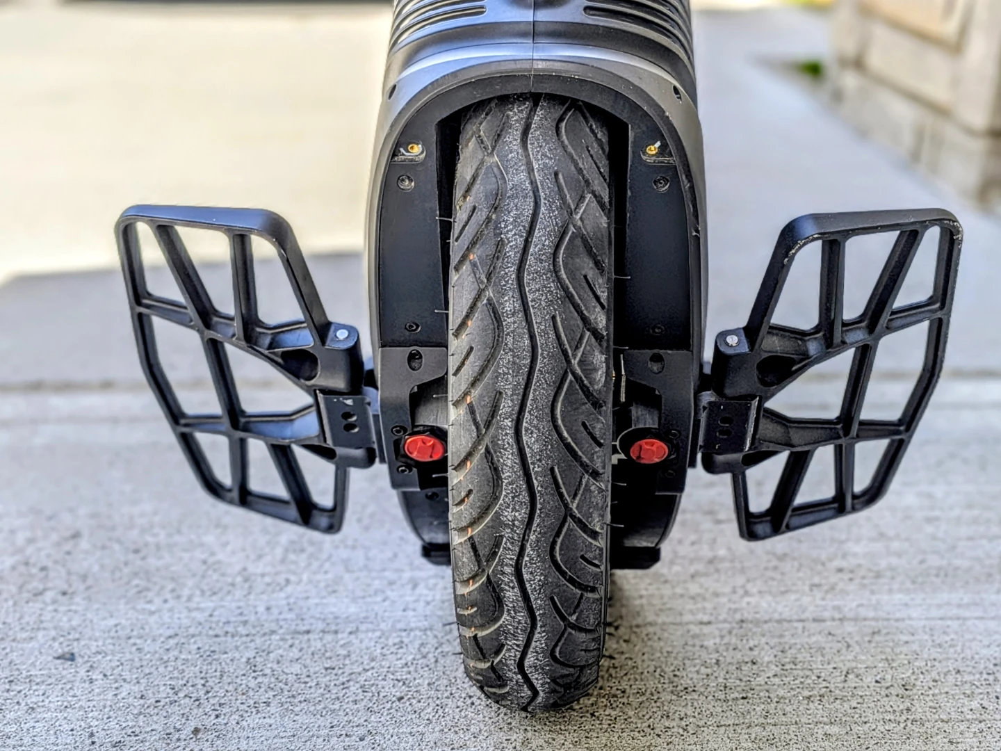 INMOTION V11 Electric Unicycle - photo 4