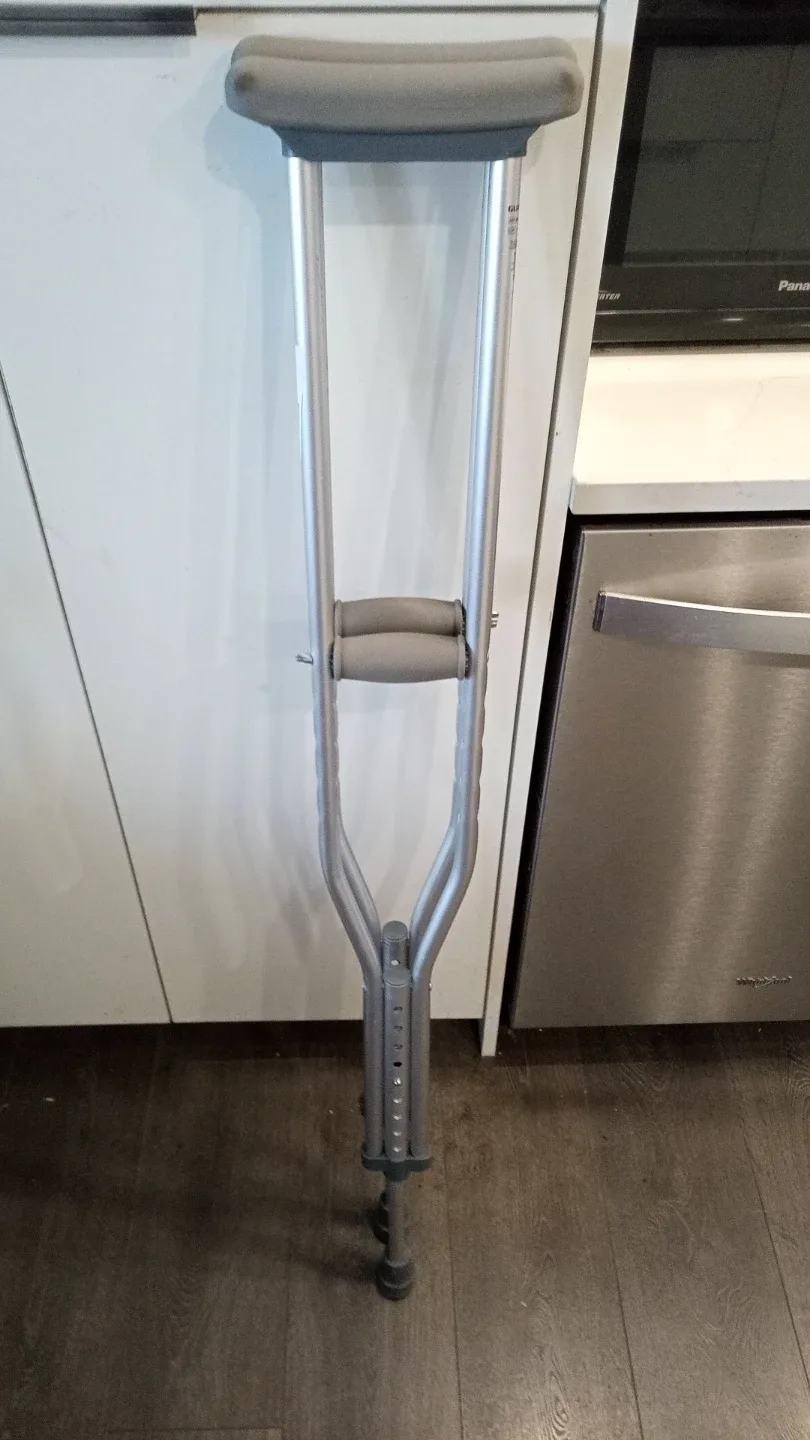 Guardian Crutches