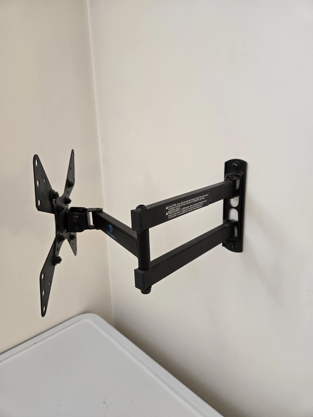 Unopened box - VIVO Mount-VW01M Single Monitor Wall Mount - photo 5