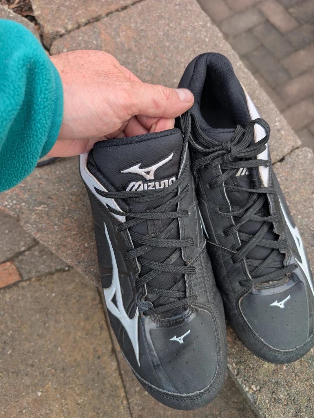 Women's Mizuno Baseball Cleats - size10.5 - photo 2