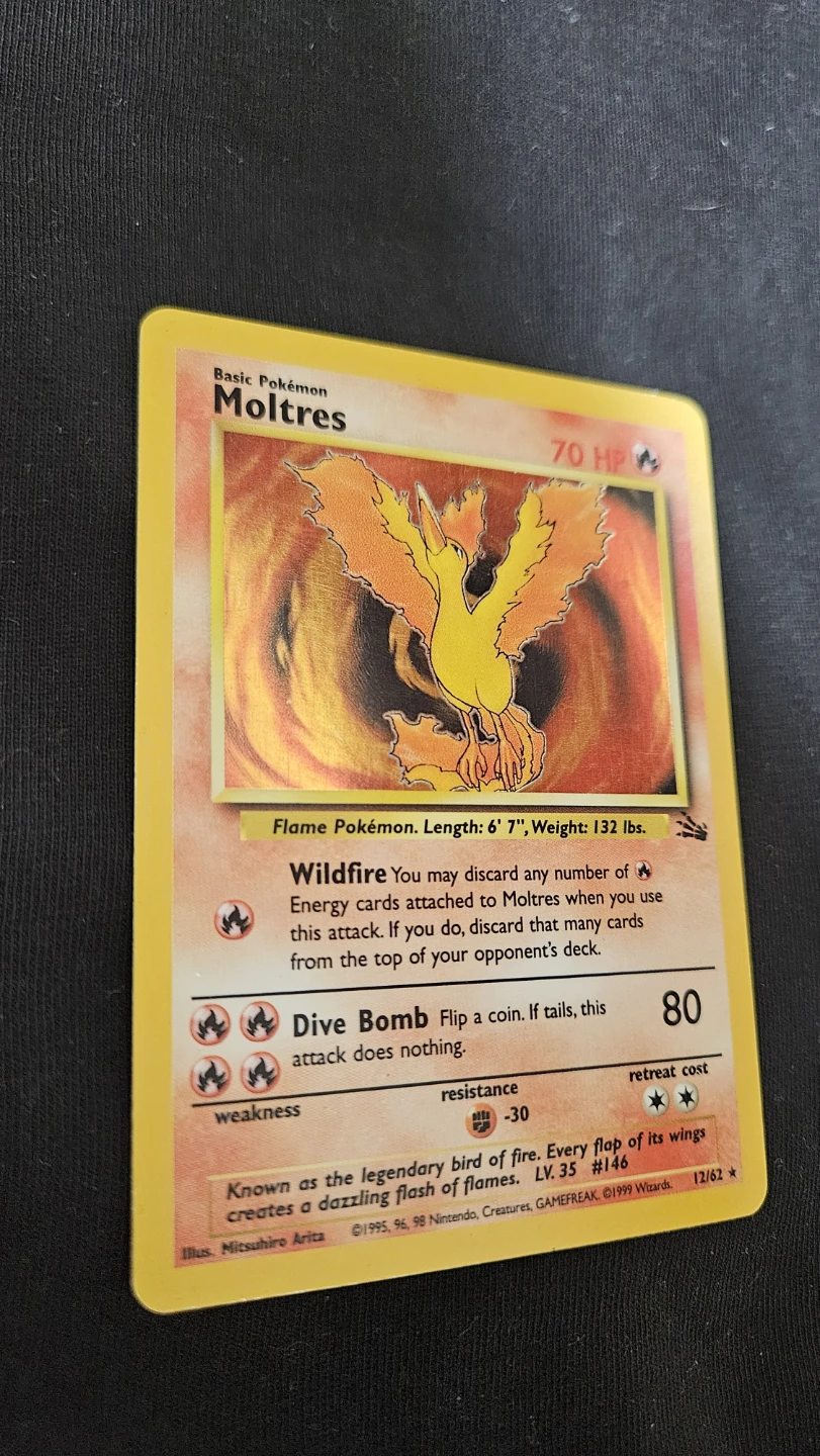 Moltres Fossil Holo Pokemon Card - photo 3