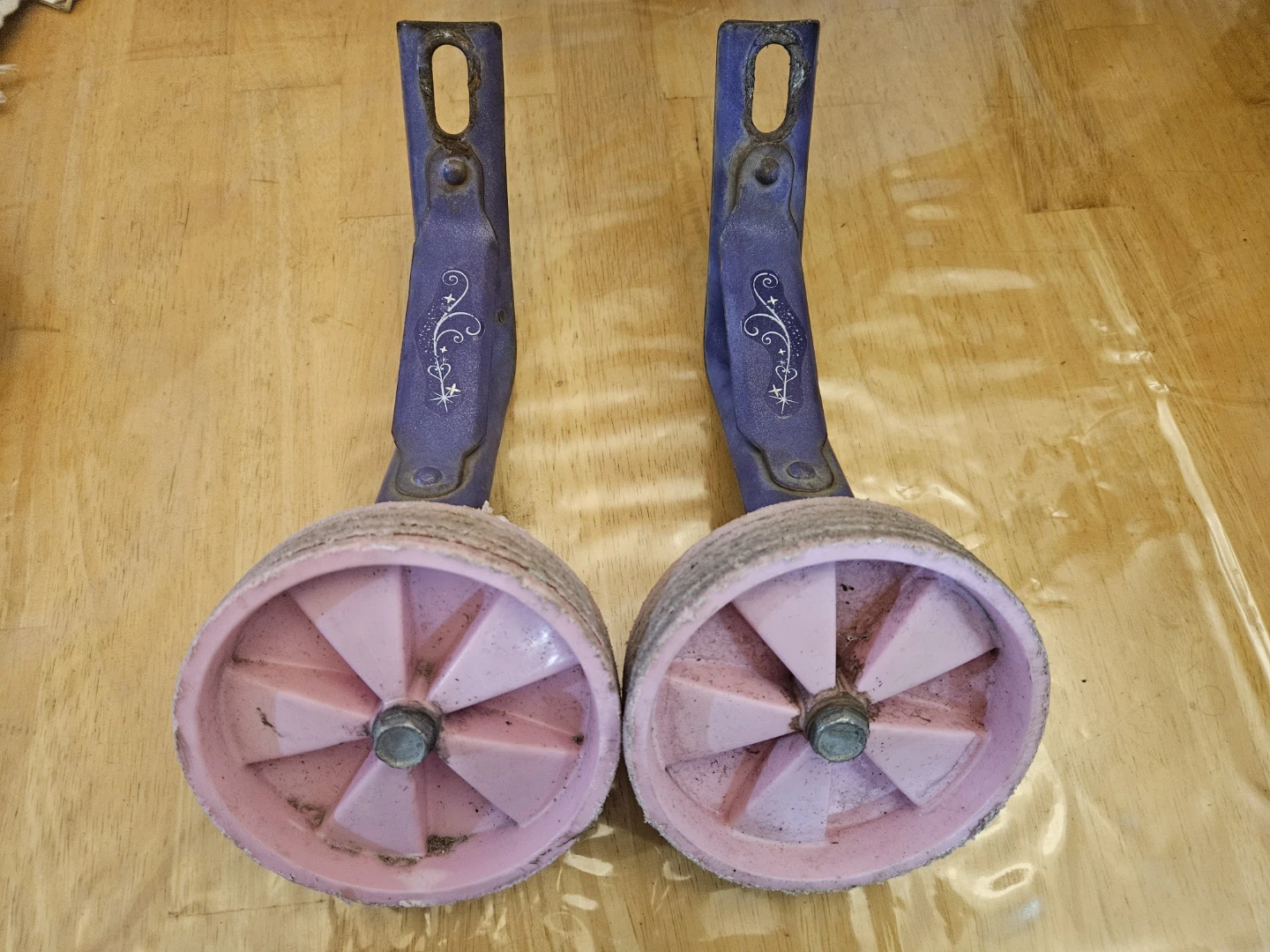 Kids Bike 16" Training Wheels - Pink & Purple