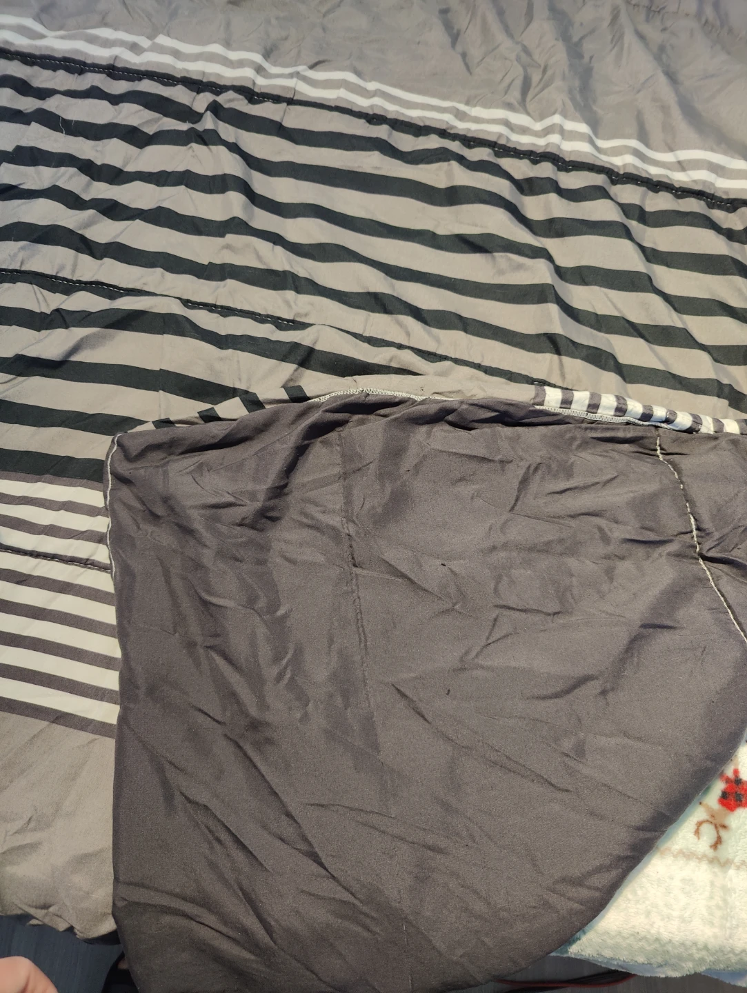 Striped Comforter thin