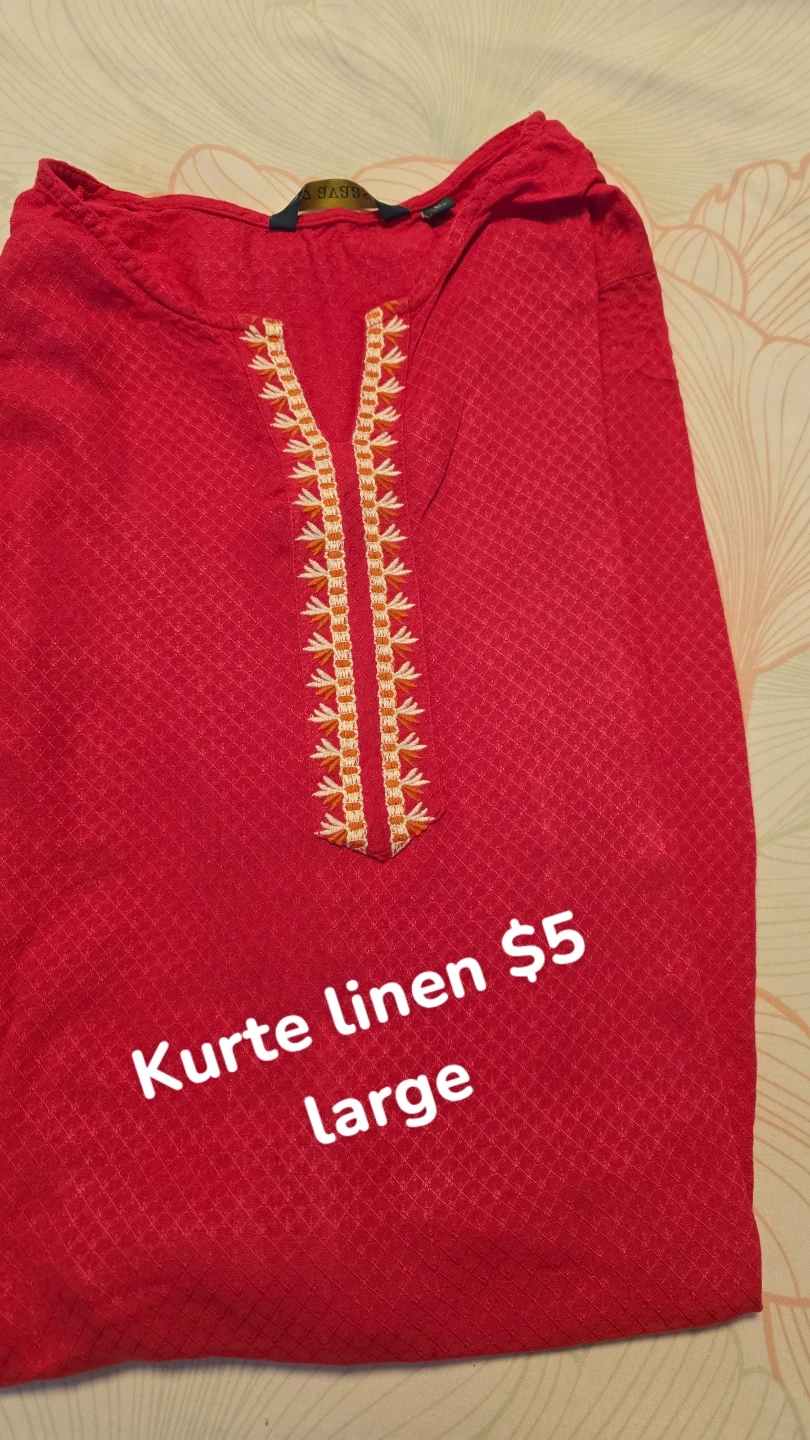 Used Blue Embroidered Kurta - Large to XL