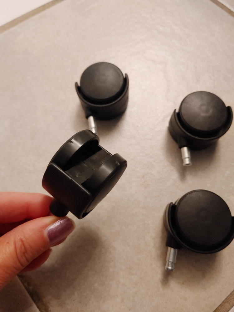 Set of 4 Black Swivel Casters - photo 2