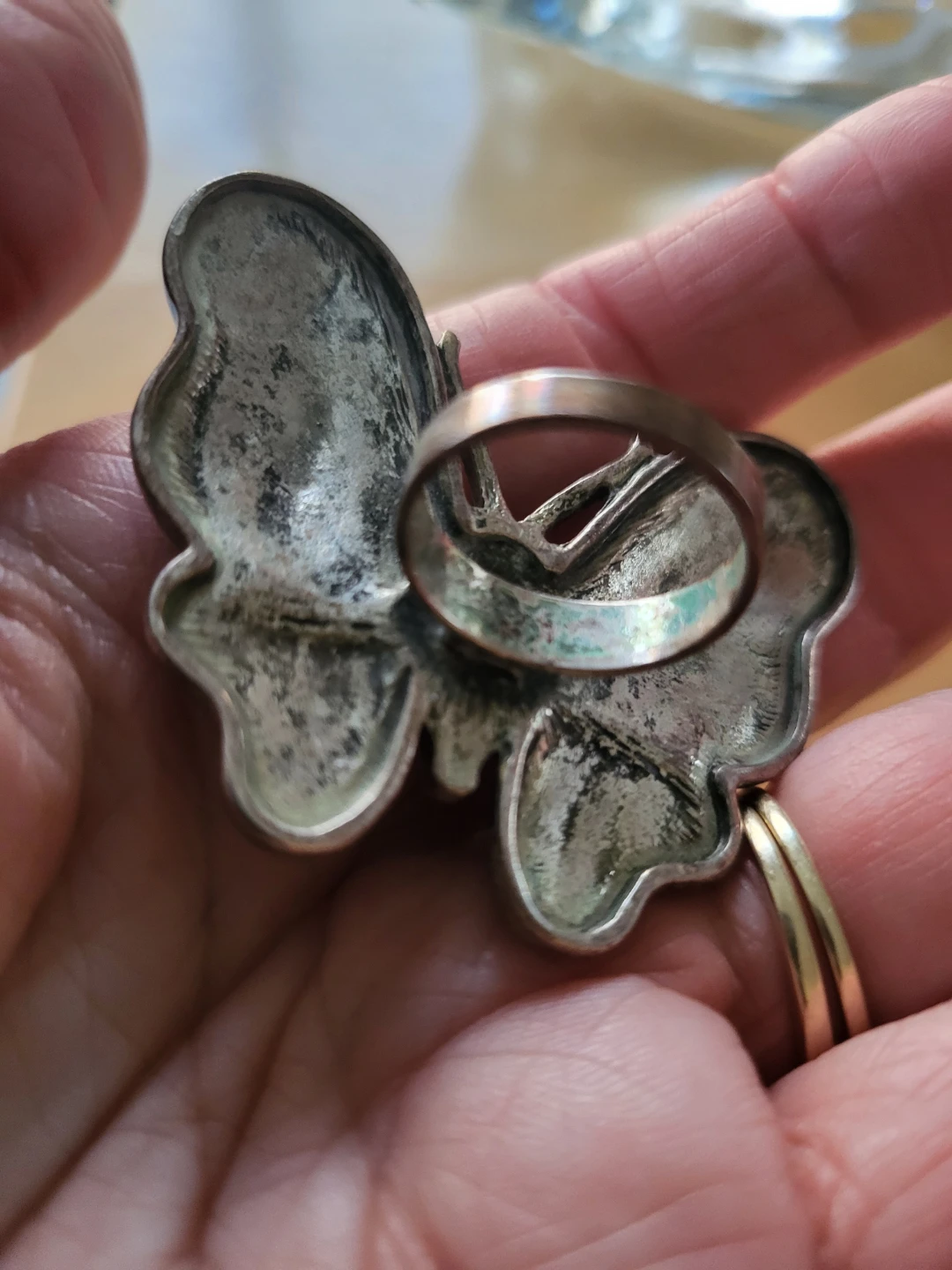 Butterfly Ring with Black and Clear Stones - photo 2