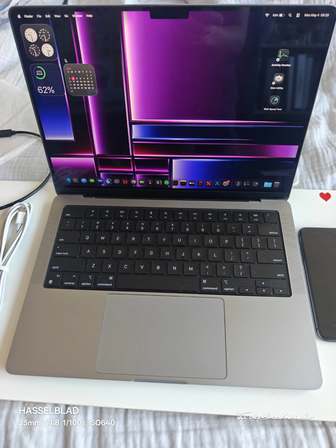 M2 Pro MacBook Pro 14" 16GB RAM 1TB SSD .Trade Only !! - photo 2