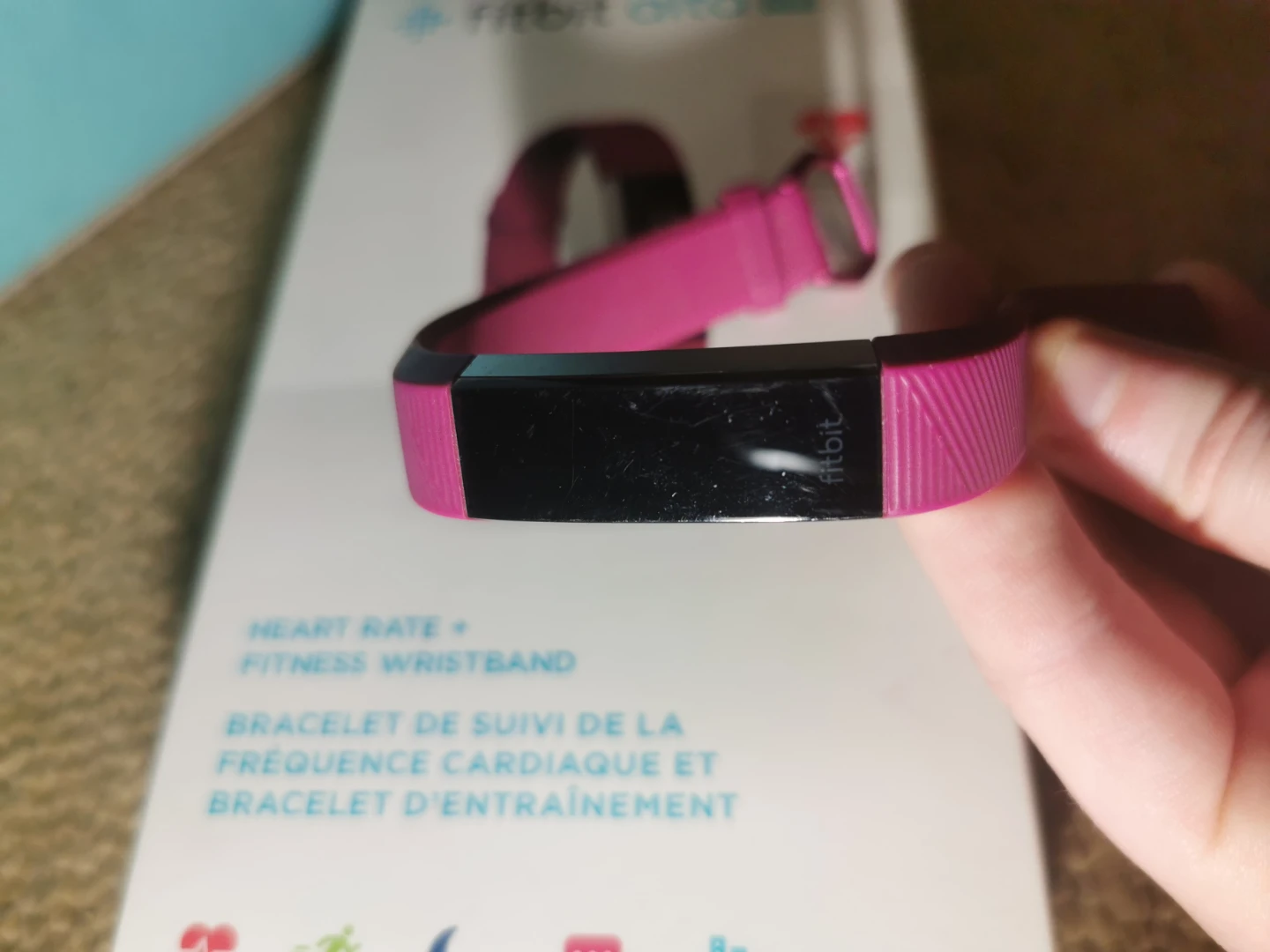 Fitbit Alta HR - photo 4