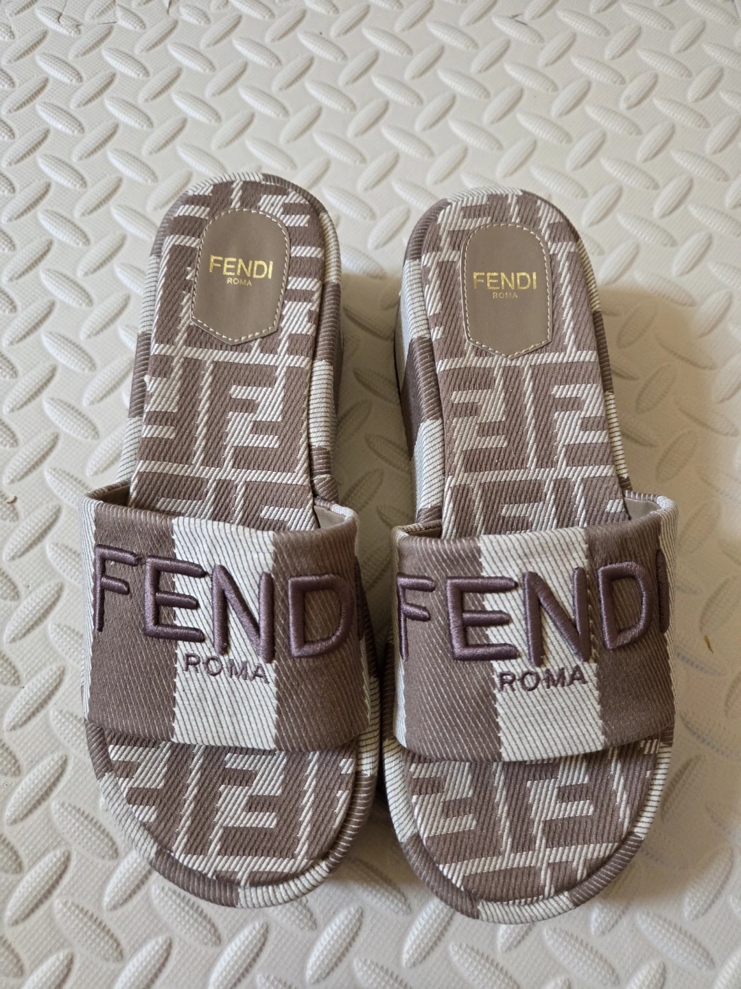 Fendi Roma FF Monogram Slide Sandals Size 39