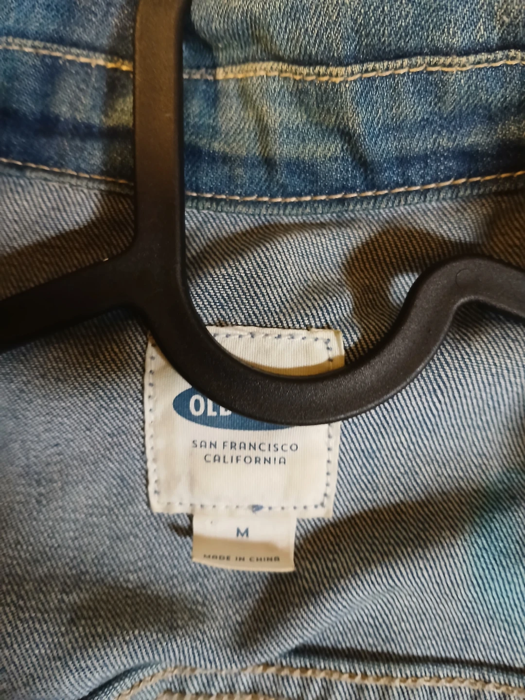 Old Navy Women Denim Jacket -  Size Medium - photo 2