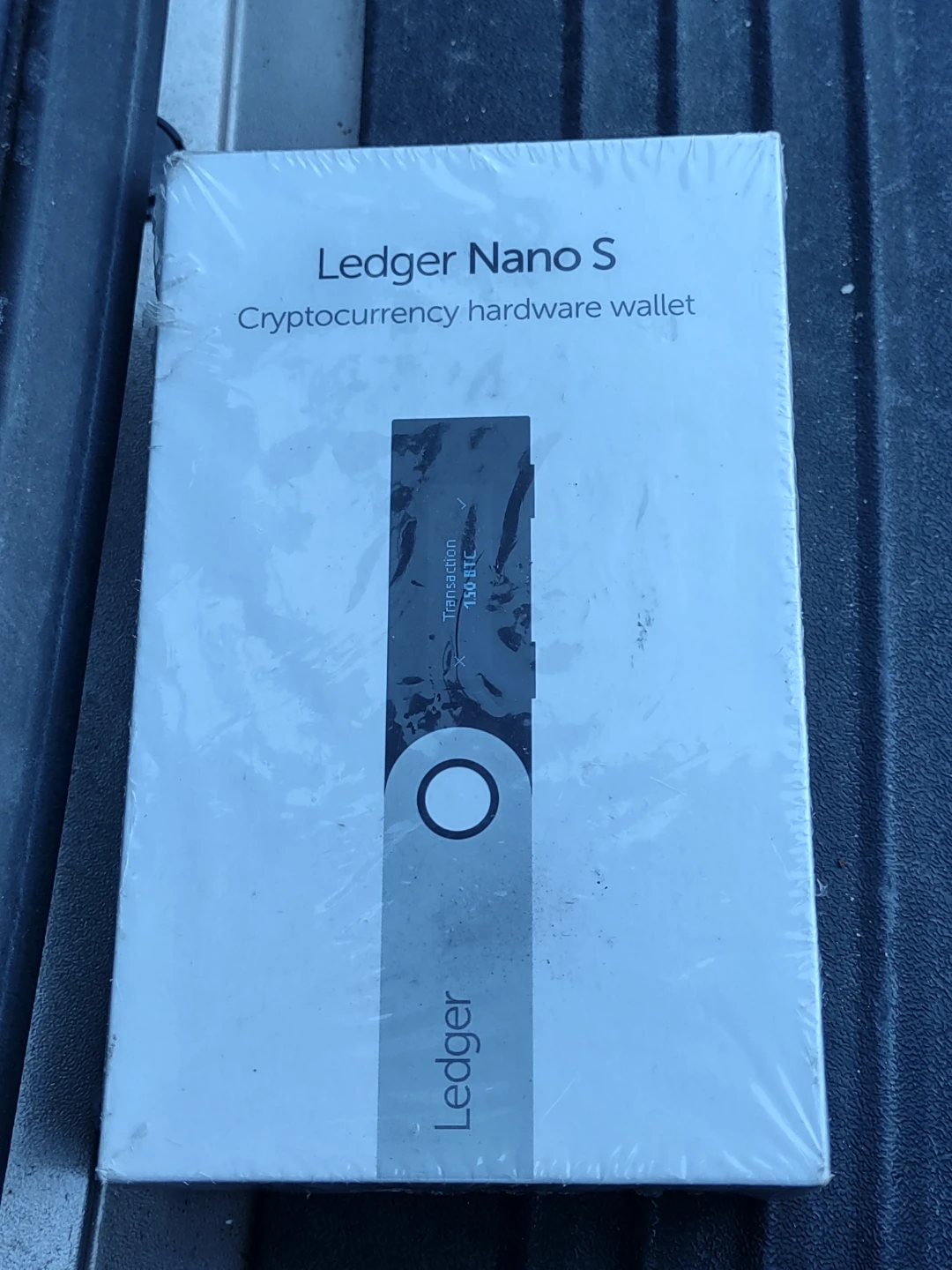 Free delivery,Ledger Nano S Cryptocurrency Hardware Wallet - photo 2
