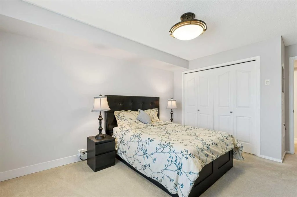 1 Bed 1 Bath Apartment - photo 5