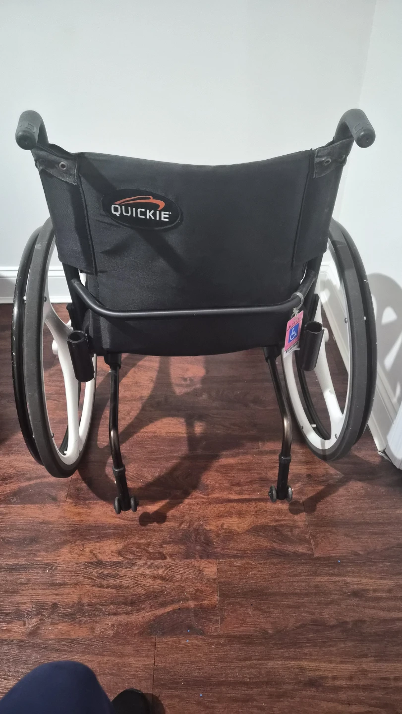 Quickie Lightweight Active Wheelchair - photo 2