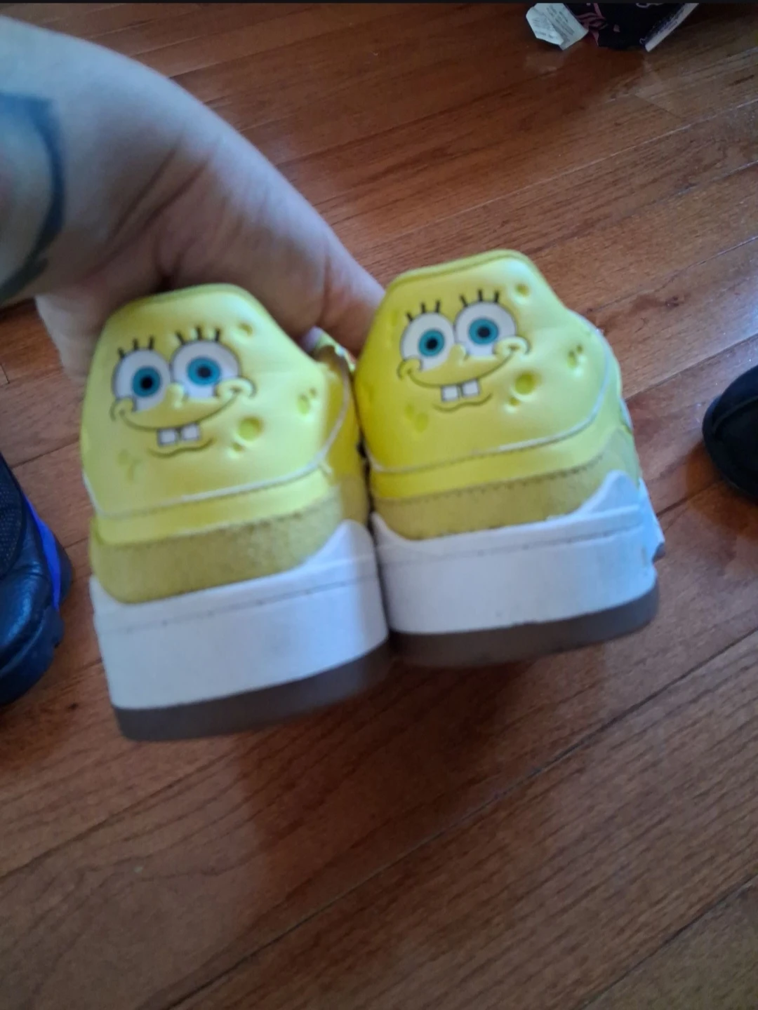 Sneakers size 7y &7.5 (not $60 for all) - photo 3