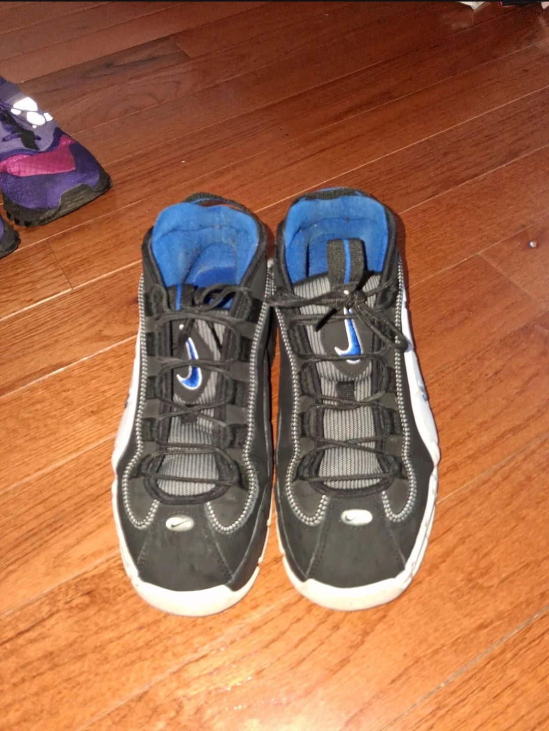Sneakers size 7y &7.5 (not $60 for all) - photo 5
