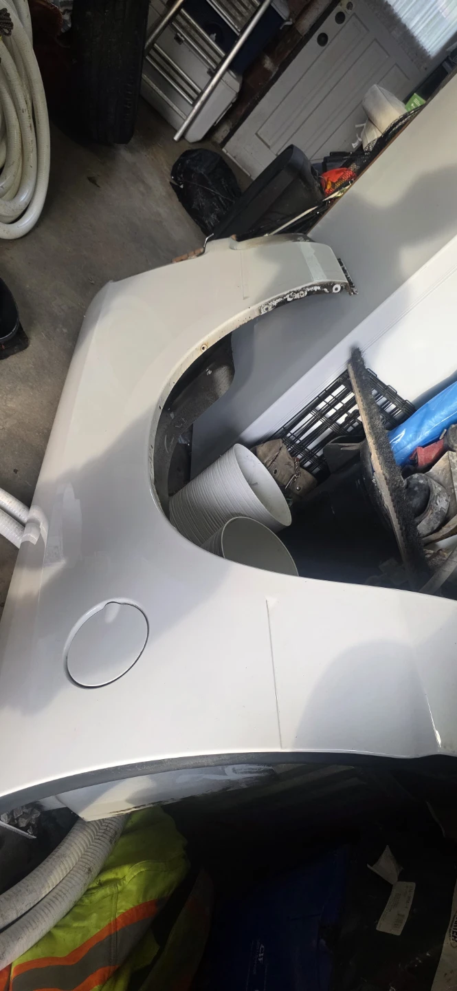 White Right Side Panel 2014 Dodge Ram