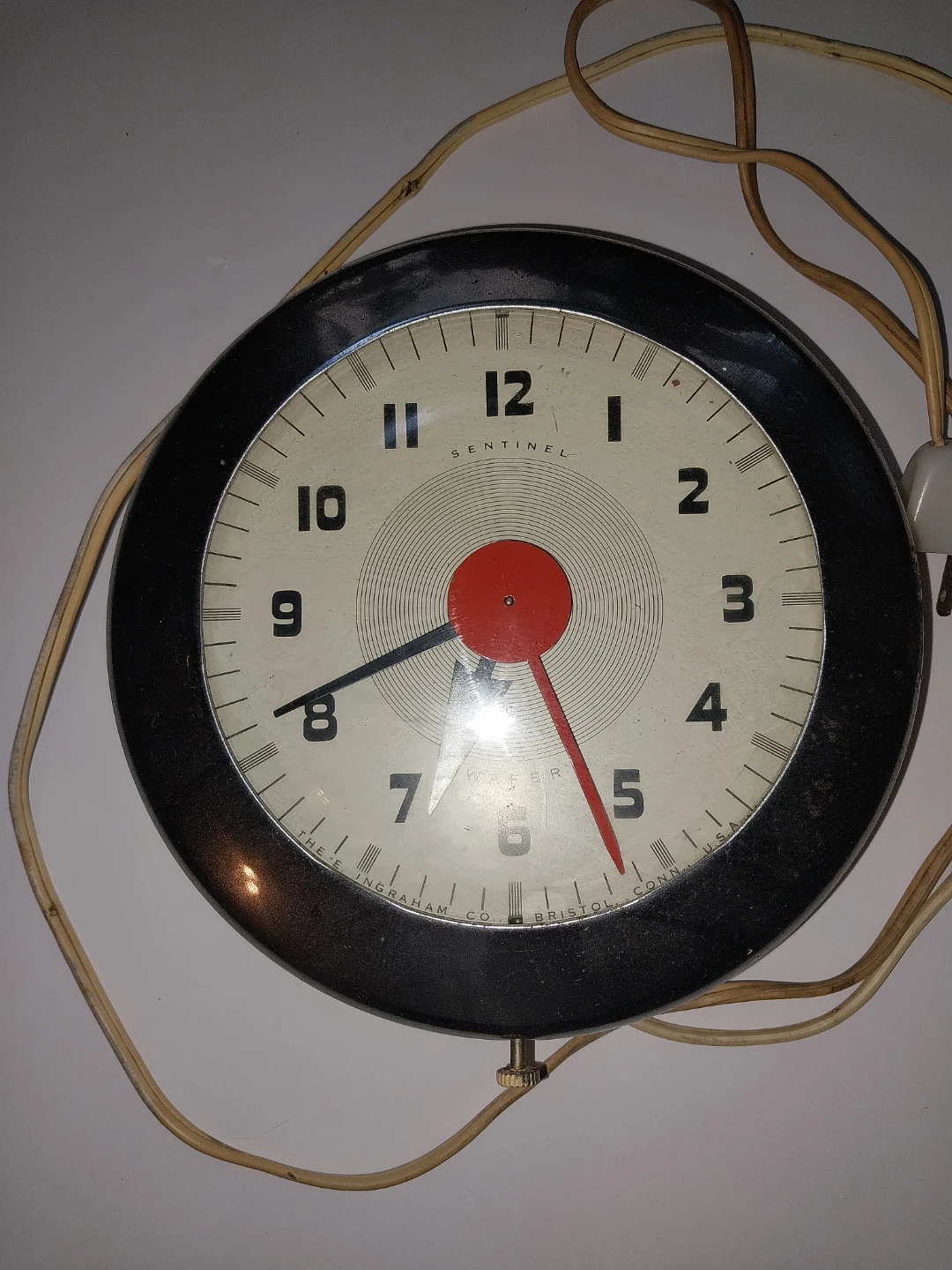 Sentinel Electric Wall Clock