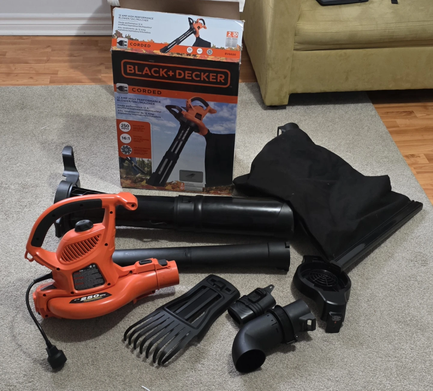 Black+Decker 12 Amp High Performance Corded Blower/Vac/Mulcher
