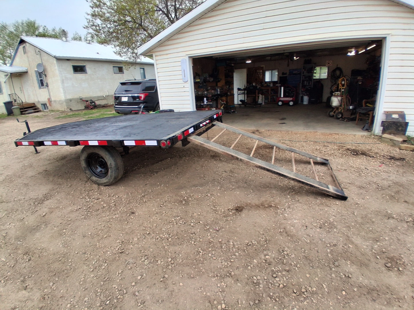 Flat Deck Trailer with Ramp - photo 5