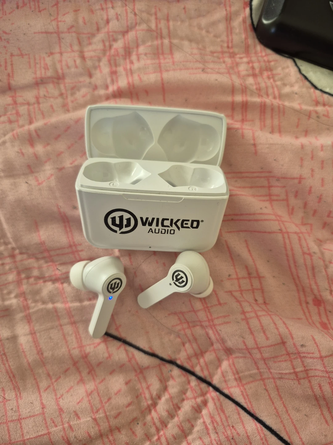 Wicked Audio WI-TW525L-CA Wireless Earbuds - photo 2