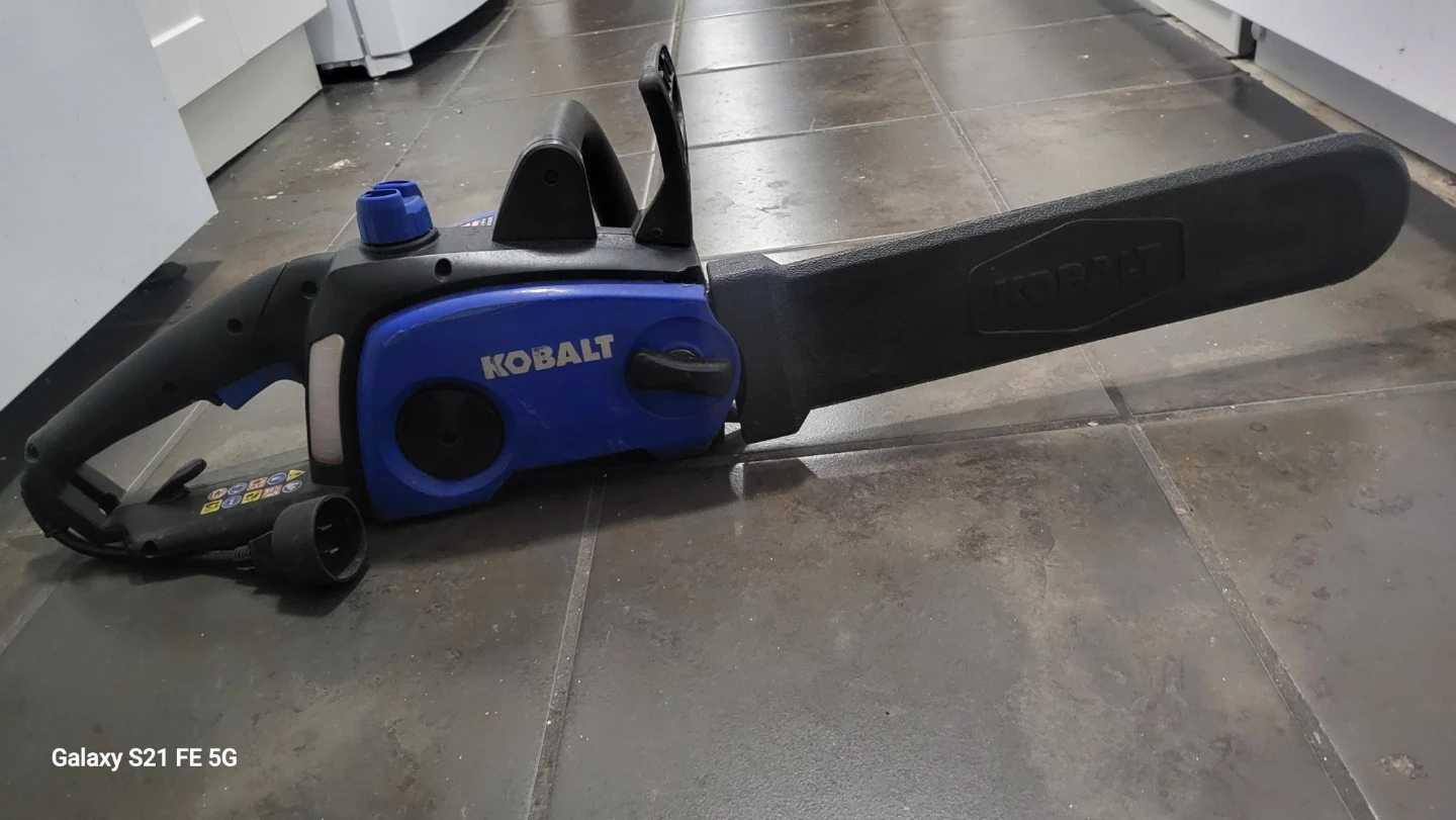 Kobalt Electric Chainsaw 16" Bar - photo 5