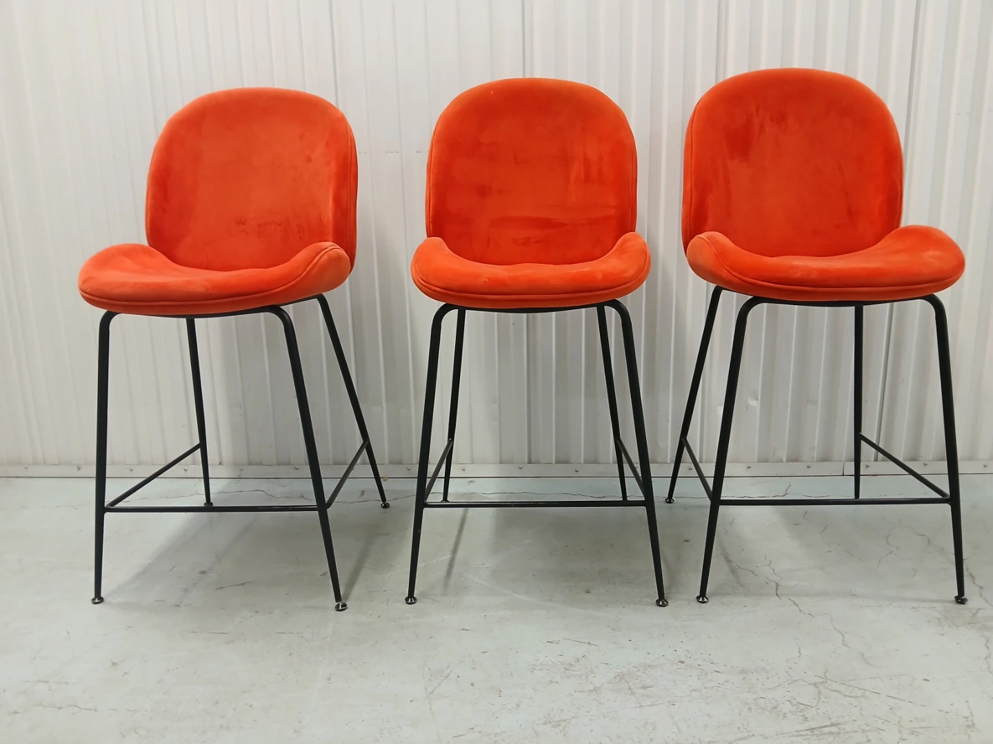 Set of 3 Orange Velvet Bar Stools - photo 3