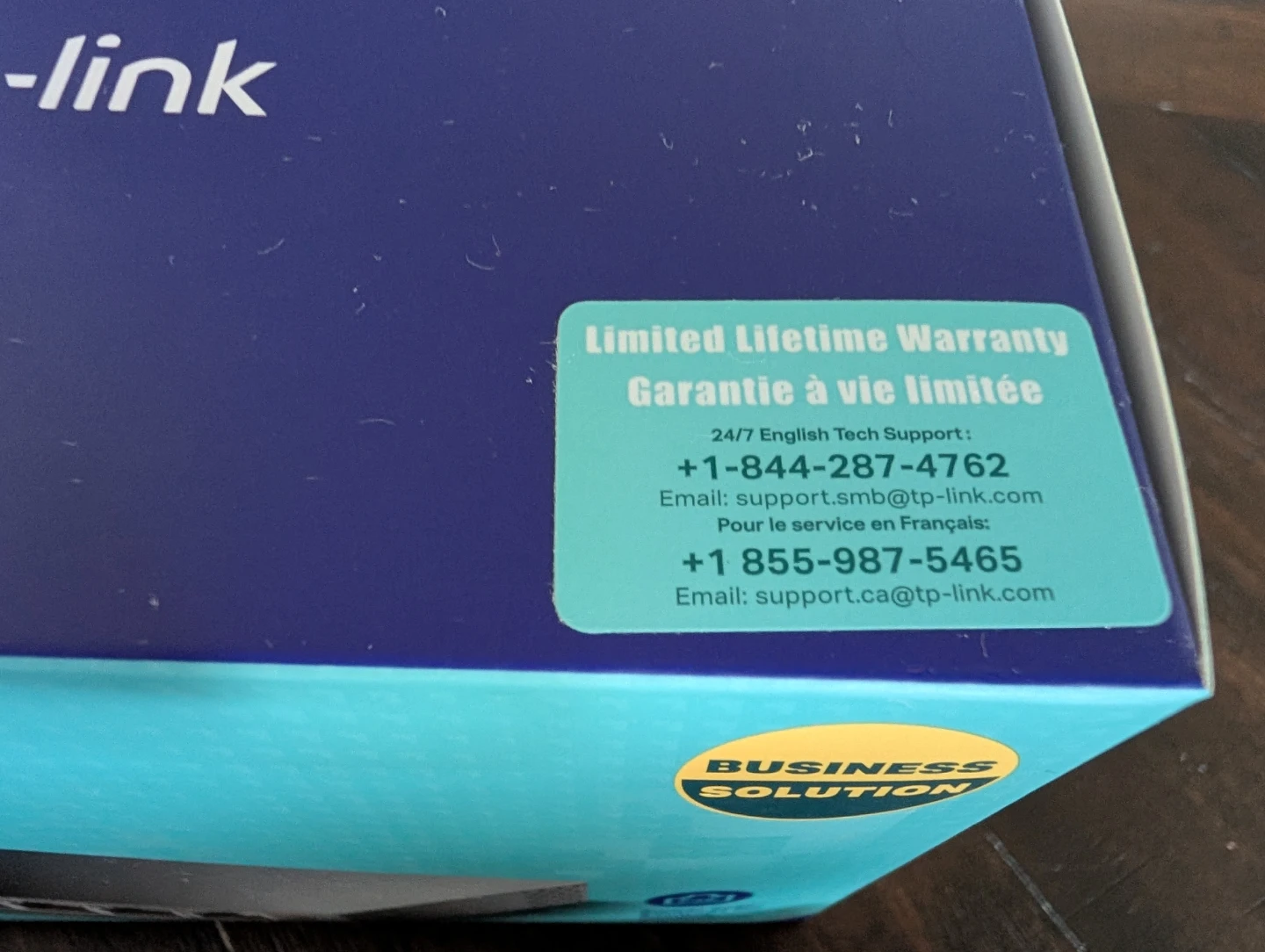 TP-Link 5-Port Gigabit Desktop Switch with 4-Port PoE - photo 3