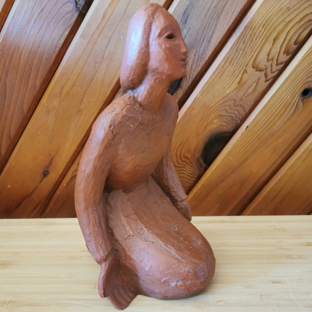 Vintage Handmade Kneeling Figure Sculpture – Signed Artist Piece - photo 3
