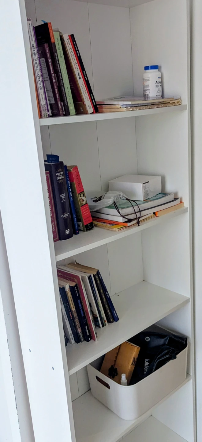 White Bookshelf - 60cm wide, 180cm high - photo 3