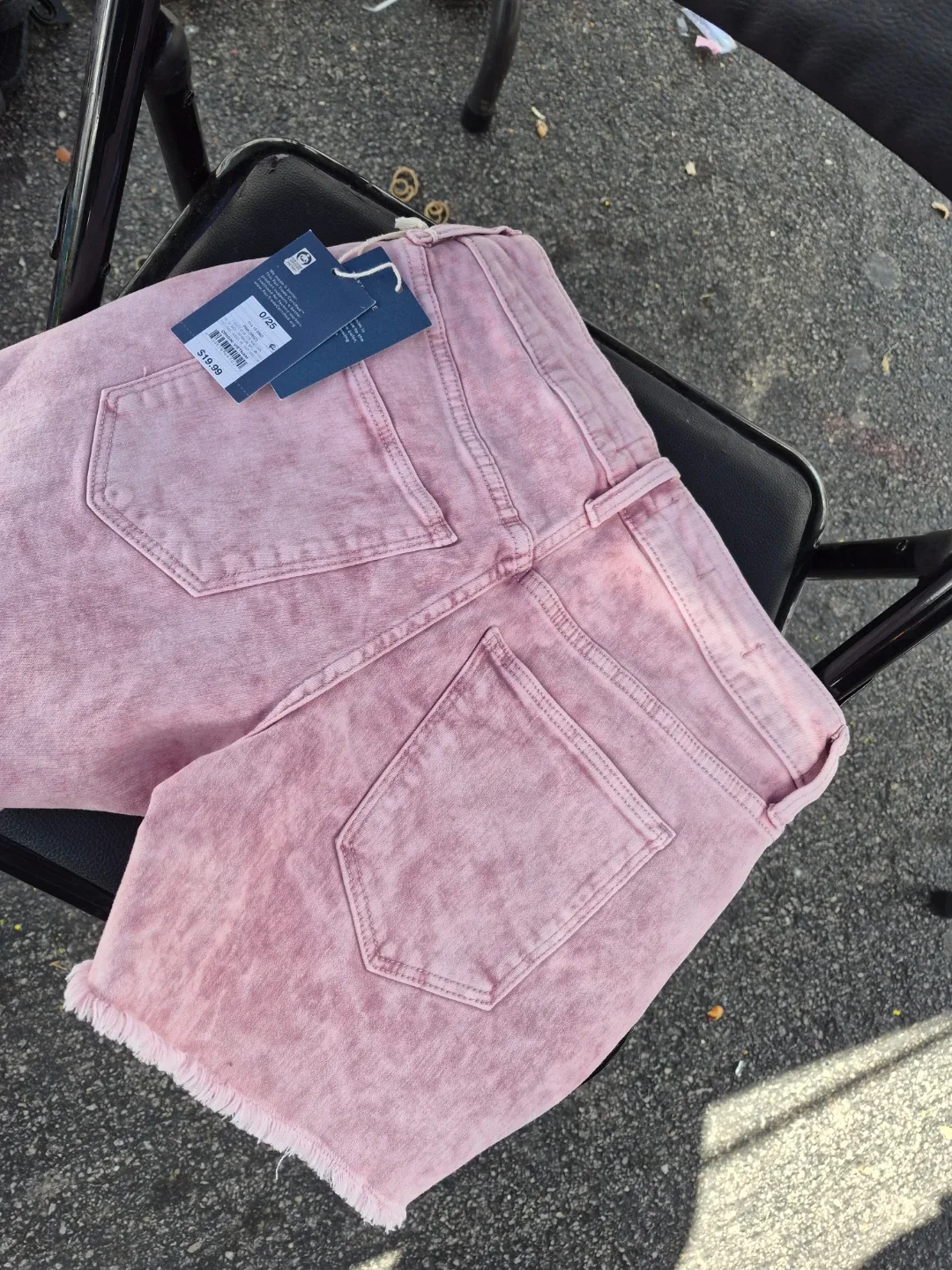 Universal Thread Pink Denim Shorts Size 0/25 - photo 2