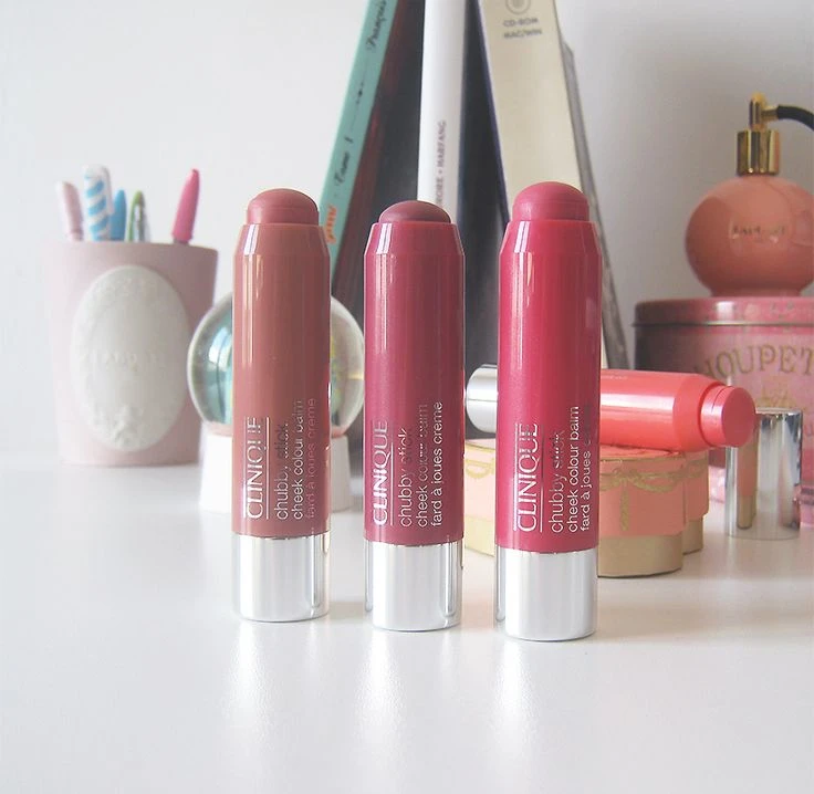 Clinique Chubby Stick Cheek Colour Balm - Multiple Shades - photo 4