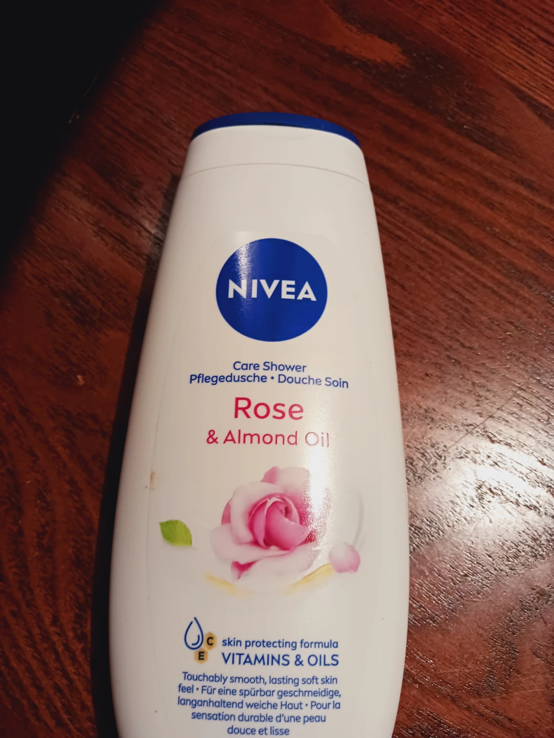 New !! Nivea Care Shower Rose & Almond Oil Body Wash - photo 2