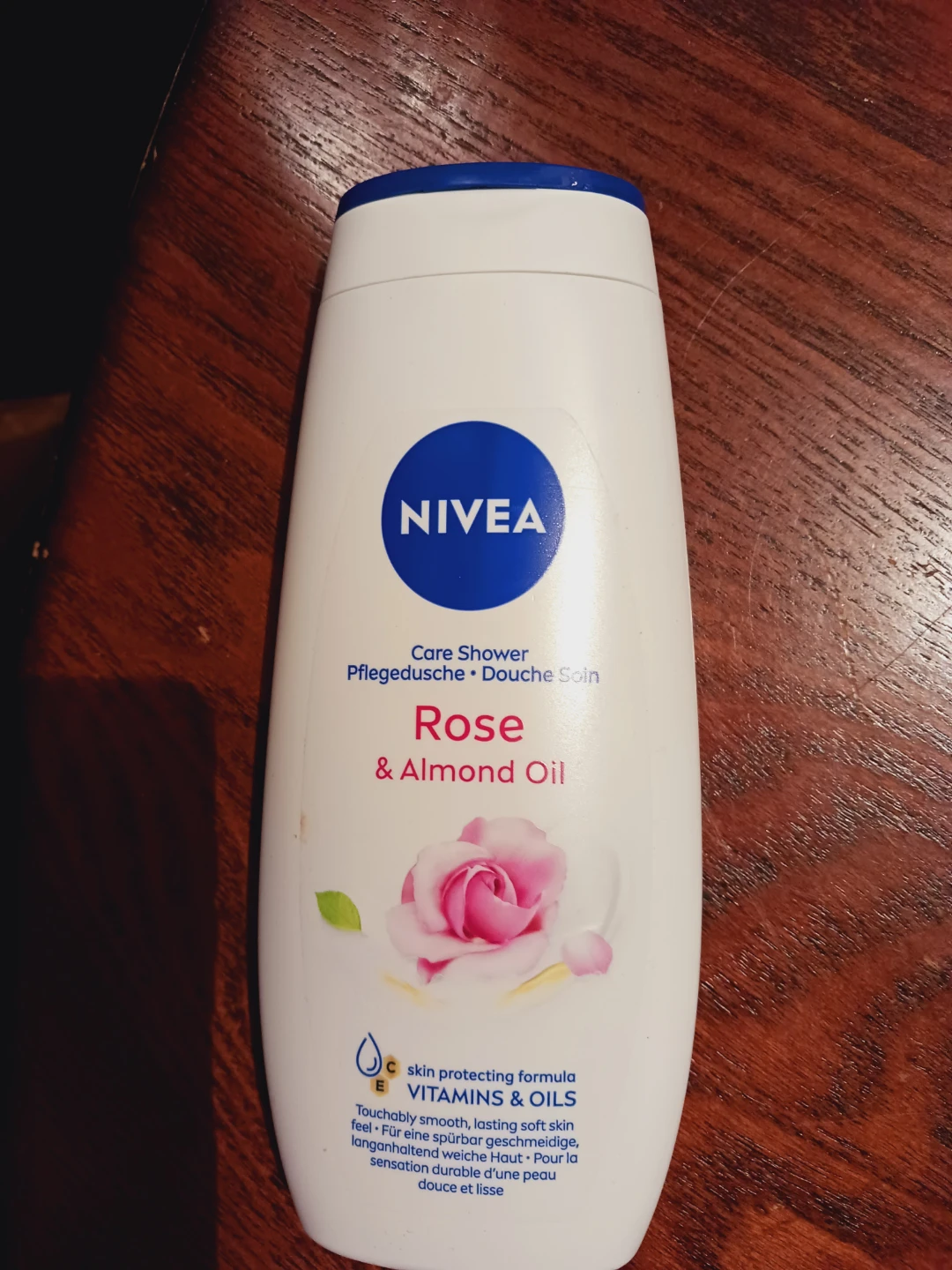 New !! Nivea Care Shower Rose & Almond Oil Body Wash - photo 3