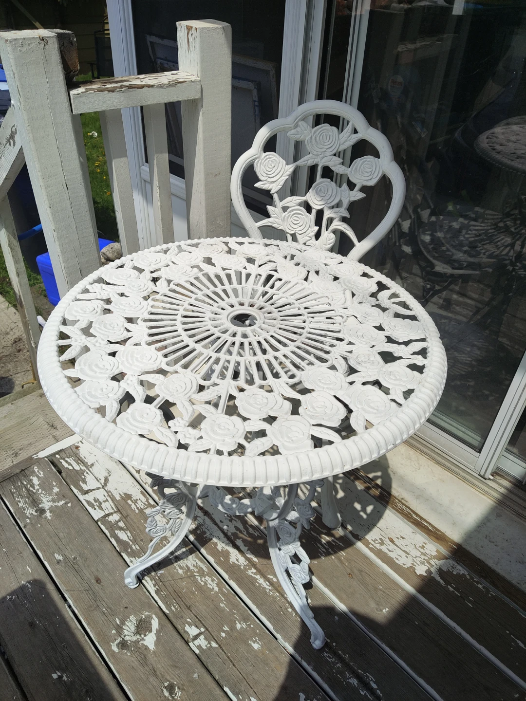 White Rose Cast Iron Bistro Set - photo 2