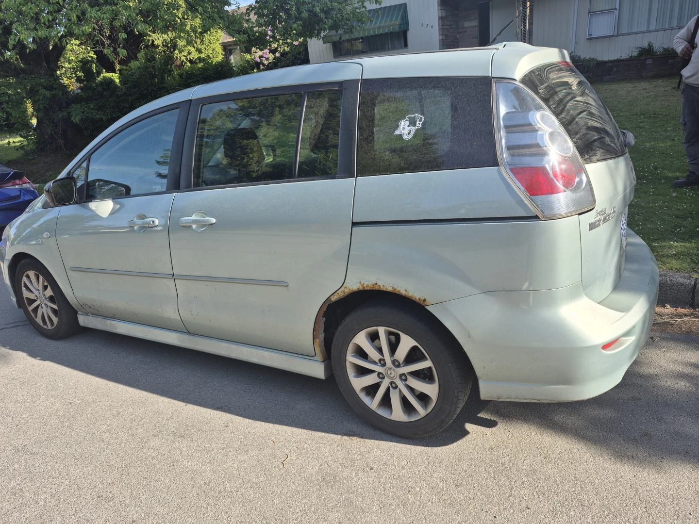Mazda 5 Minivan - photo 3
