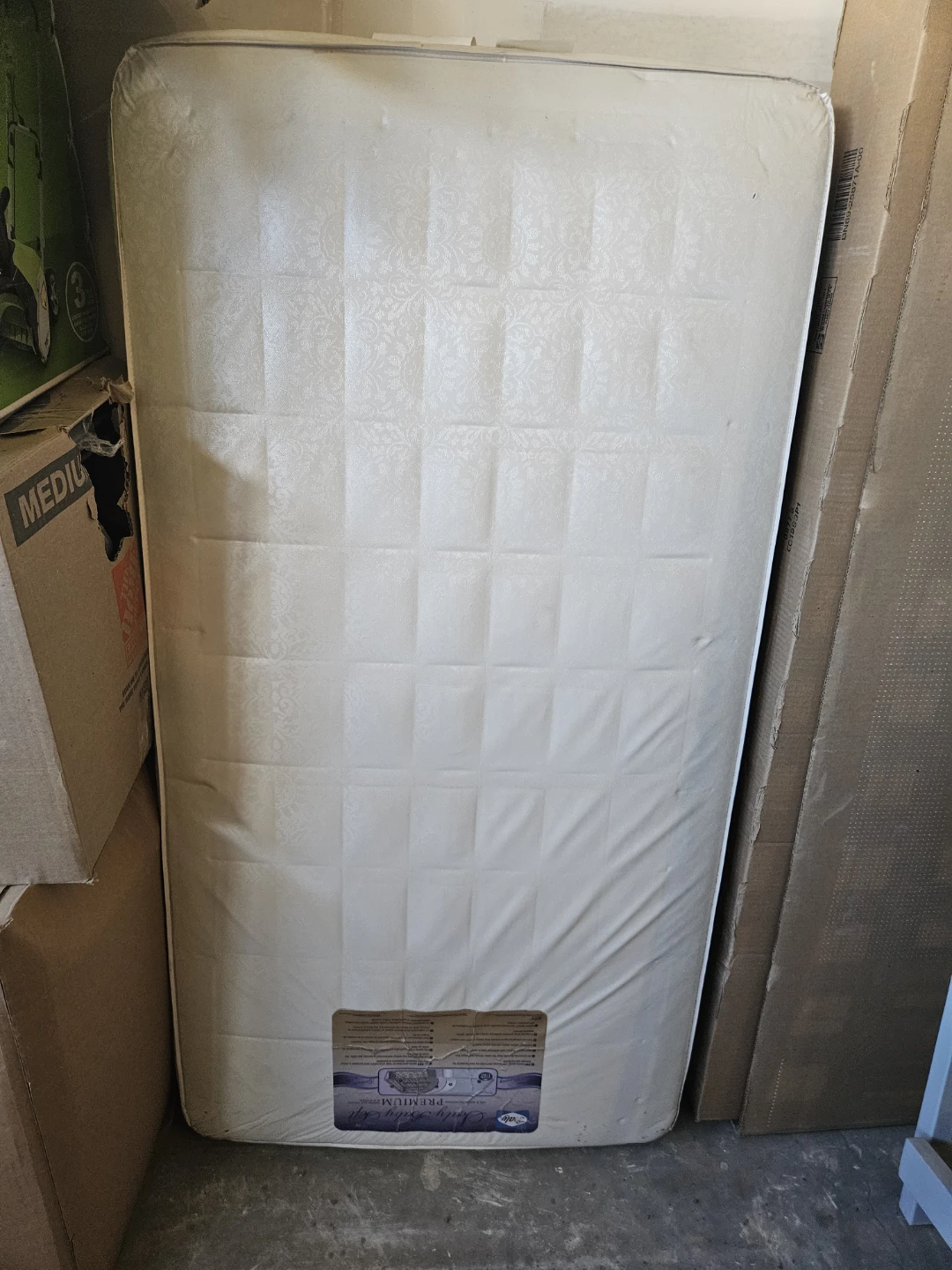 Baby Cot and Mattress - photo 3