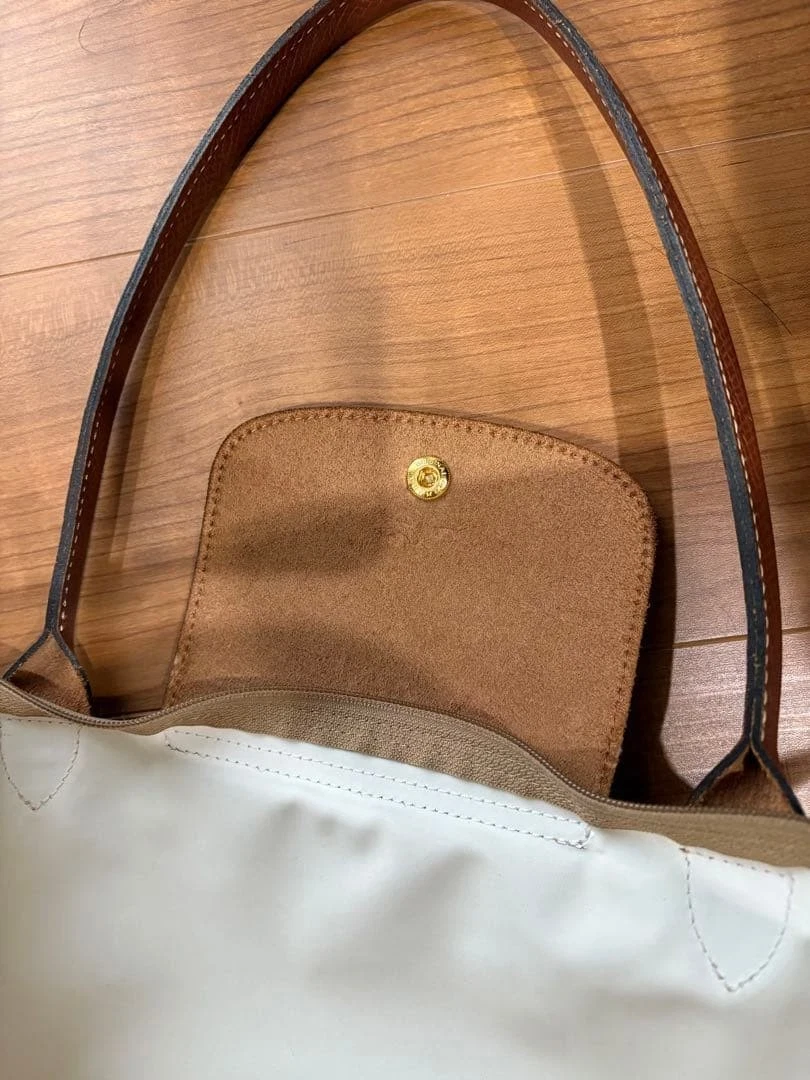 Longchamp Le Pliage M Tote - photo 5