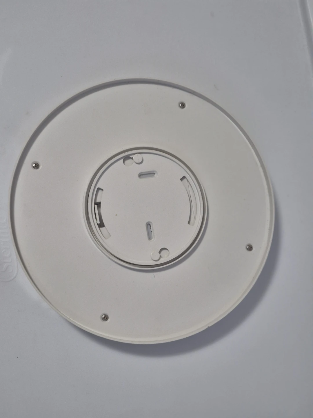 White Puck Light (Motion sensor) - photo 2
