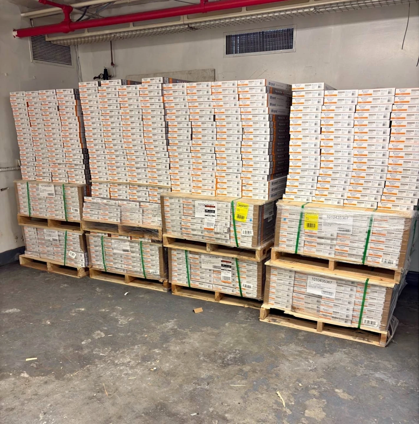 Lifeproof 22mm Vinyl Plank Flooring