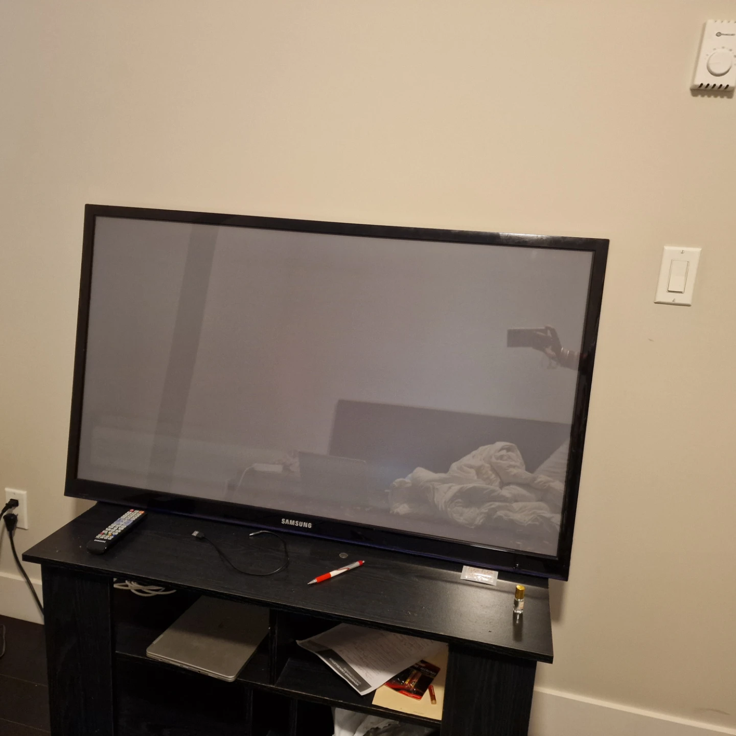 Samsung Flat Screen TV
