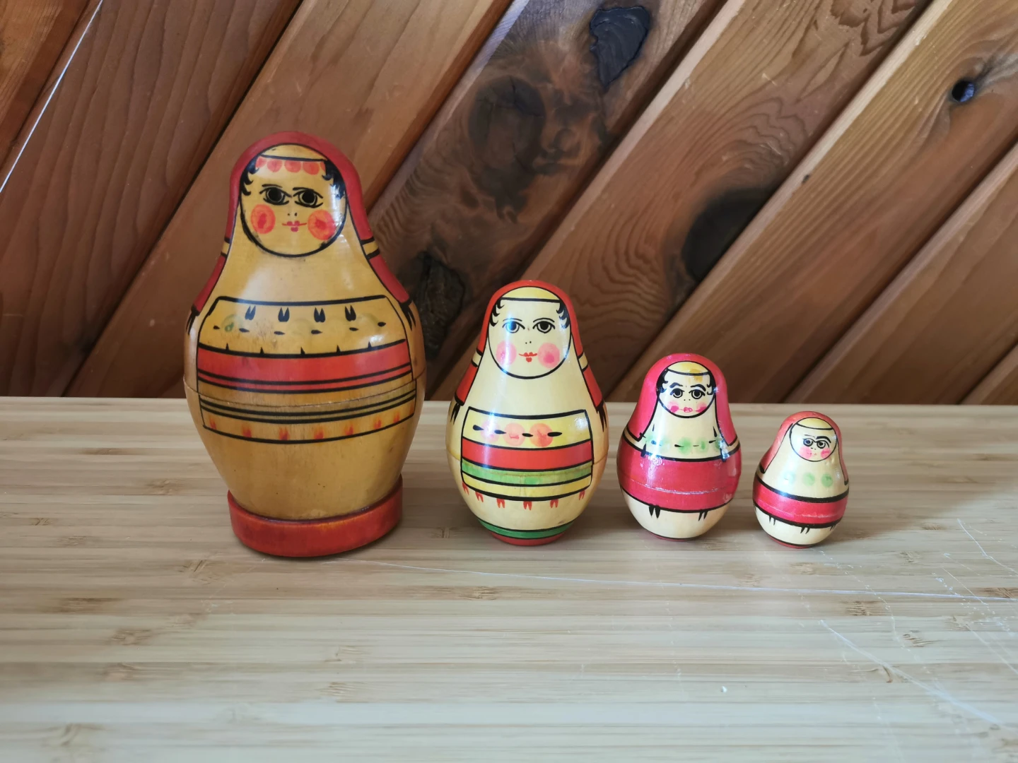Vintage Russian Matryoshka Nesting Dolls Hand Painted Set - photo 2