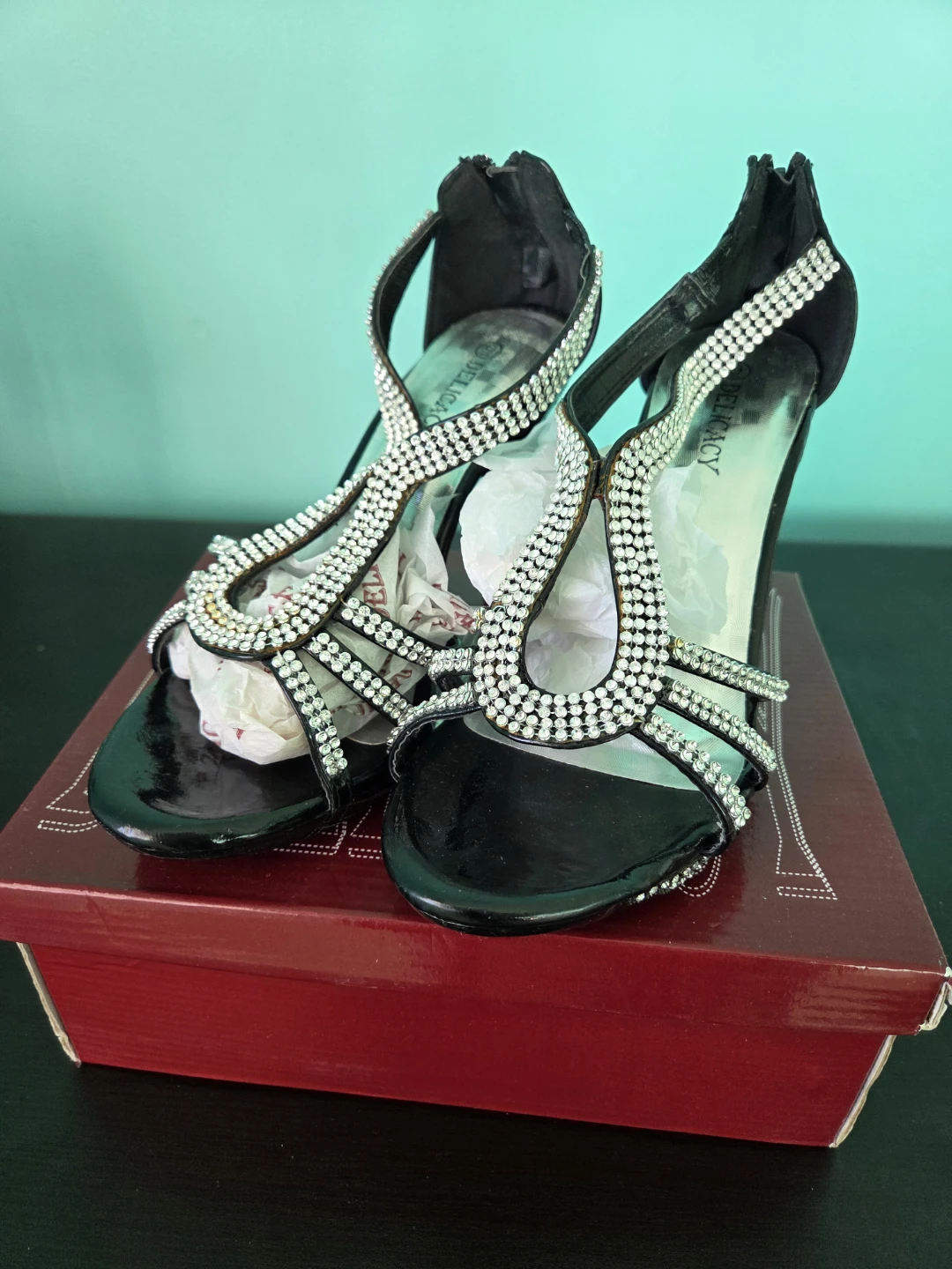 Delicacy Embellished Black Heels