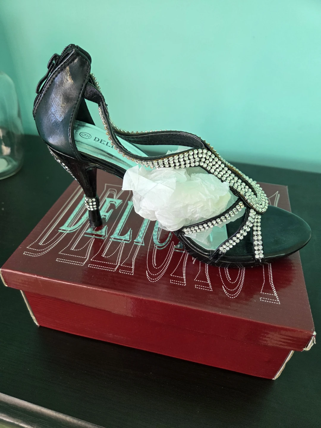 Delicacy Embellished Black Heels - photo 5