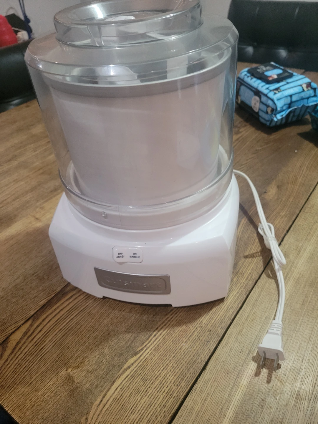 Cuisinart Ice Cream Maker / Frozen Yogurt Machine – Like New 🍦
