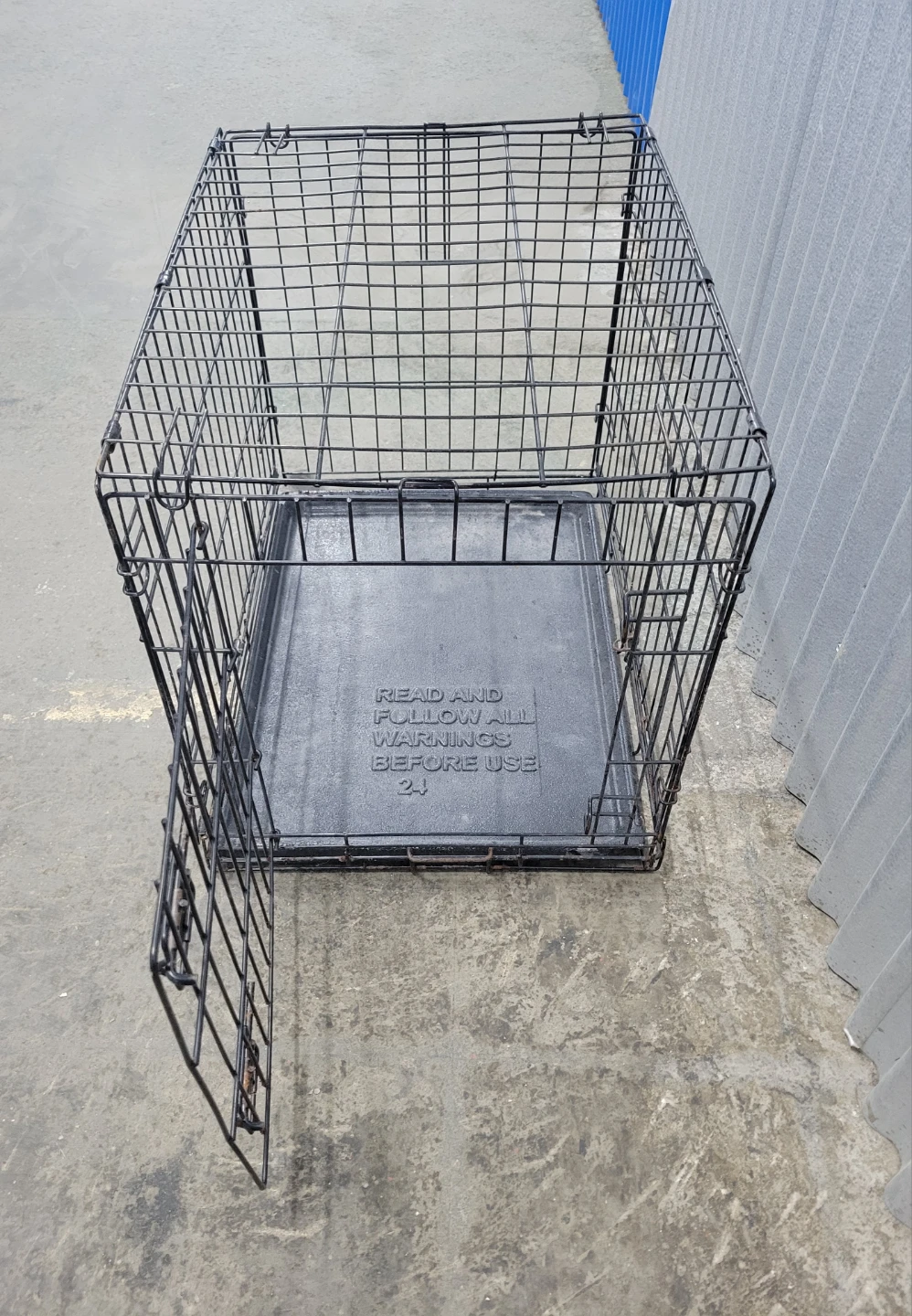 Pet Carrier Dog Crate with Tray - photo 2