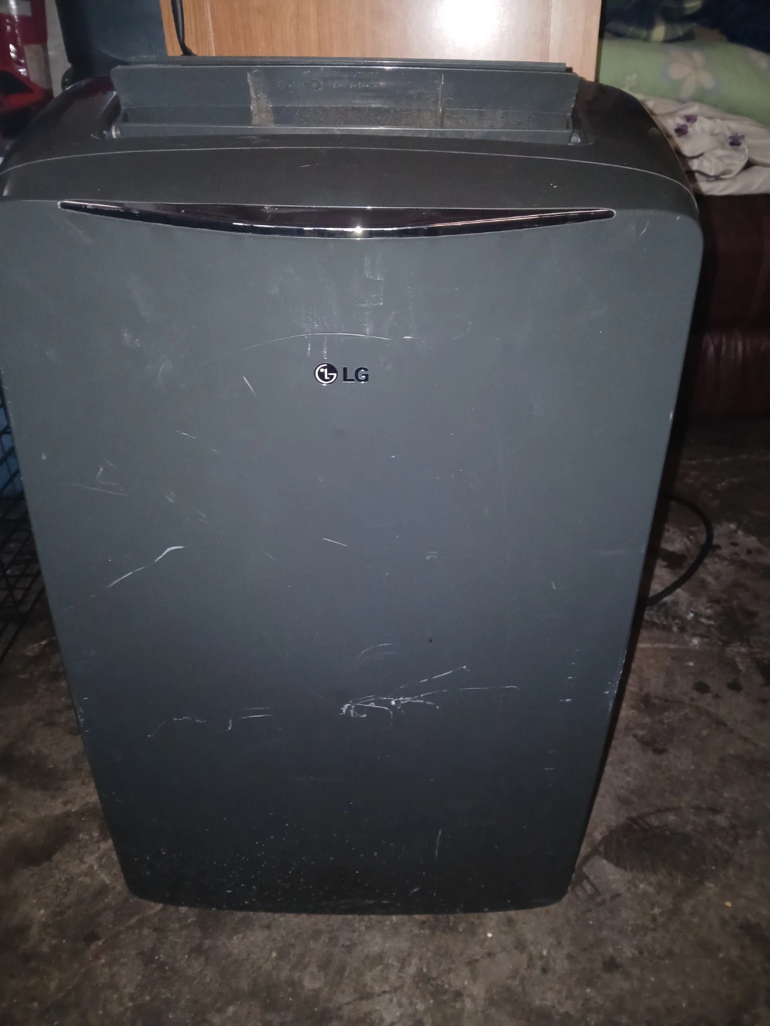 AC 1400 BTUS