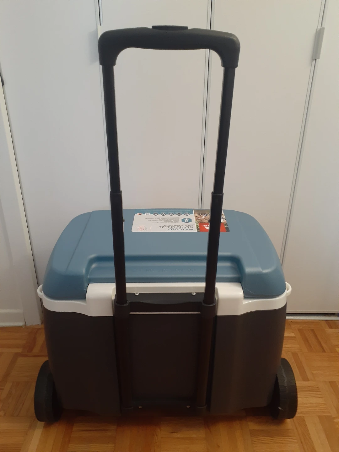 Igloo MaxCold 62qt Wheeled Cooler - photo 2