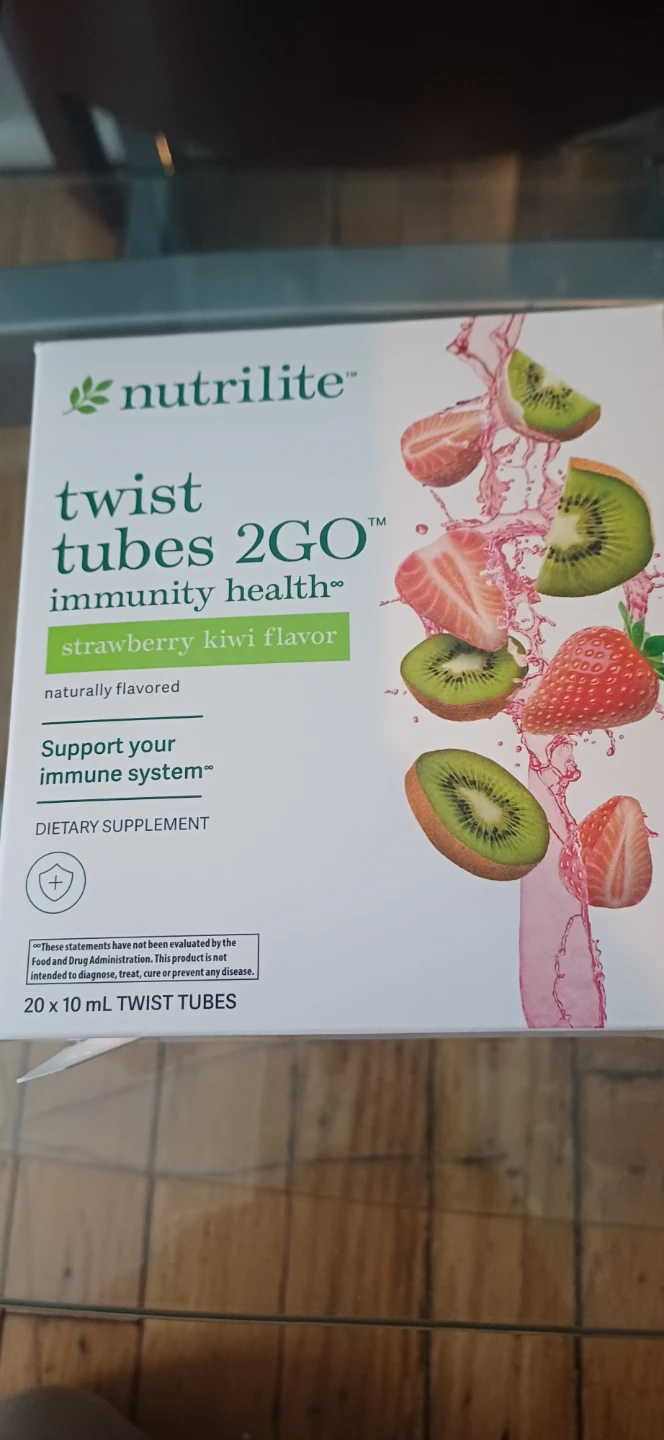 Nutrilite Twist Tubes 2GO Immunity Health Strawberry Kiwi Flavor